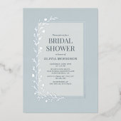 Dusty Blue Botanical Floral Bridal Shower Silver Folieneinladung (Vorderseite)