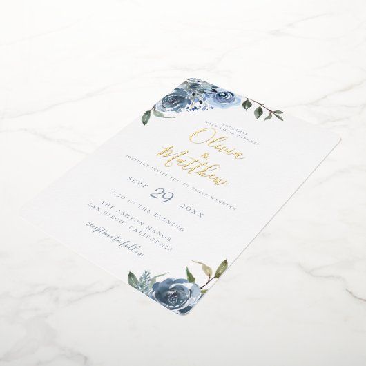 Dusty Blue Botanical Wedding Folieneinladung (Gedreht)