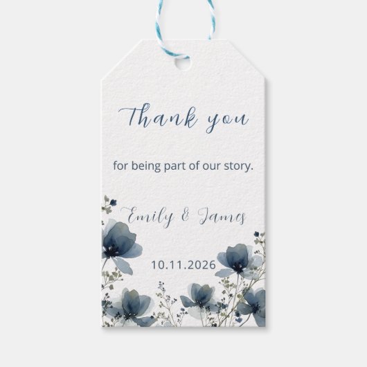 Dusty Blue Botanical Wedding Geschenkanhänger (Vorderseite)
