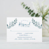 Dusty Blue Botanicals Wedding RSVP Karte (Stehend Vorderseite)