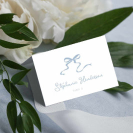 Dusty Blue Bow Falted Platzkarte Tischnummer