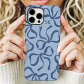 Dusty Blue Bow Monogram Case-Mate iPhone Hülle
