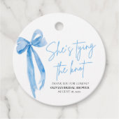 Dusty Blue Bow Sie bindet das Brautparty des Knote Geschenkanhänger (Vorderseite)