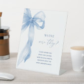 Dusty Blue Bow wo sie Brautparty waren Sockelschild (In SItu)