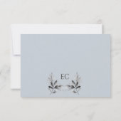Dusty Blue Branch Monogram Wedding RSVP Karte (Rückseite)