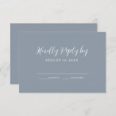 Dusty Blue Calligraphy Wedding RSVP Card (Vorne/Hinten)