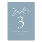 Dusty Blue Calligraphy Wedding Table Cards Tischnummer (Rückseite)