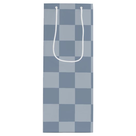 Dusty Blue Checkerboard Geschenktüte Für Weinflaschen (Vorderseite)
