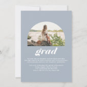 Dusty Blue Class of 2025 Arch Foto Abschluss Ankündigung (Rückseite)