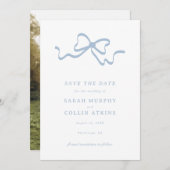 Dusty Blue Elegant Bow Save the Date Einladung (Vorne/Hinten)