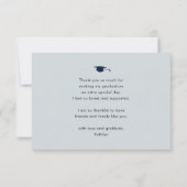 Dusty Blue Elegant Script Abschluss Vielen Dank Einladung (Rückseite)