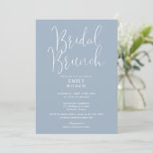 Dusty Blue Elegant Script Bridal Bunch Shower Einladung (Stehend Vorderseite)