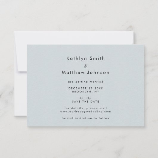 Dusty Blue Elegant Script Minimalistisch Wedding Save The Date (Rückseite)