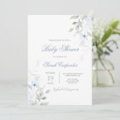 Dusty Blue Floral Baby Shower Boy Einladung (Stehend Vorderseite)
