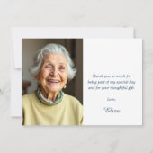 Dusty Blue Floral Birthday Dankeskarte (Rückseite)