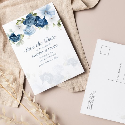 Dusty Blue Floral Bloom Eukalyptus Save the Date Ankündigungspostkarte