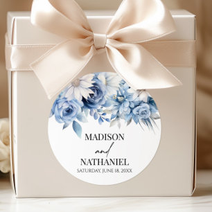 Dusty Blue Floral Blume Botanische Hochzeit Runder Aufkleber