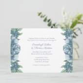 Dusty Blue Floral Botanical Wedding Einladung (Stehend Vorderseite)