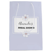 Dusty Blue Floral Brautparty Medium Geschenktasche Mittlere Geschenktüte (Vorderseite)