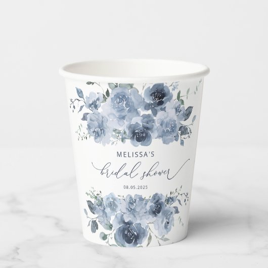 Dusty Blue Floral Brautparty Pappbecher (Rückseite)