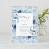 Dusty Blue Floral Elegante Wedding Einladung (Stehend Vorderseite)