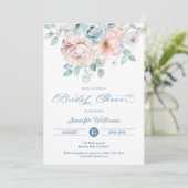 Dusty Blue Floral Elegantes Brautparty Einladung (Stehend Vorderseite)