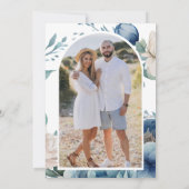 Dusty Blue Floral Mason Jar Wood Foto Wedding Save The Date (Rückseite)