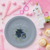 Dusty Blue Floral Modernes Skript Eleganter Name Pappteller (Party)