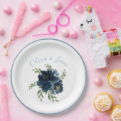 Dusty Blue Floral Modernes Skript Eleganter Name Pappteller (Party)