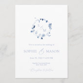 Dusty Blue Floral Monogram Wedding Invitation Einladung (Vorderseite)