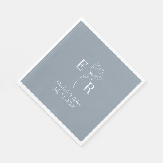 Dusty Blue Floral Monogram Wedding Serviette (Ecke)