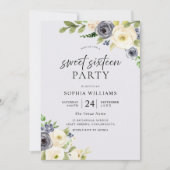 Dusty Blue Floral Navy Sweet 16 Party Einladung (Vorderseite)