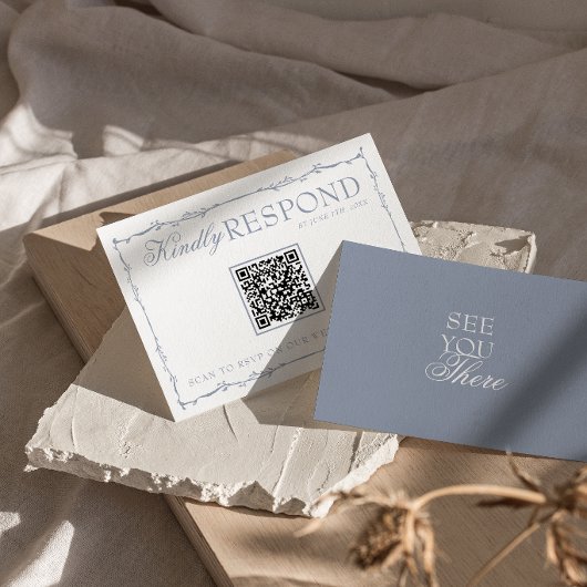 Dusty Blue Floral Old Money QR Code Wedding RSVP Karte