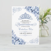 Dusty Blue Floral Quinceanera Birthday Einladung (Stehend Vorderseite)