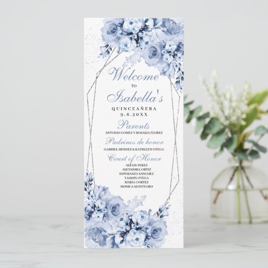Dusty Blue Floral Quinceanera Programm (Stehend Vorderseite)