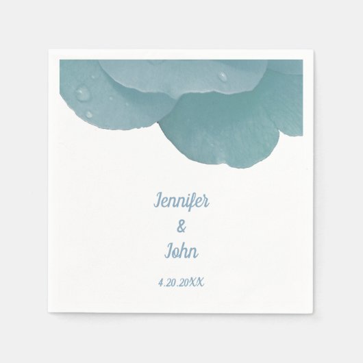 Dusty Blue Floral Rose Elegante Trendy Wedding Serviette (Vorderseite)