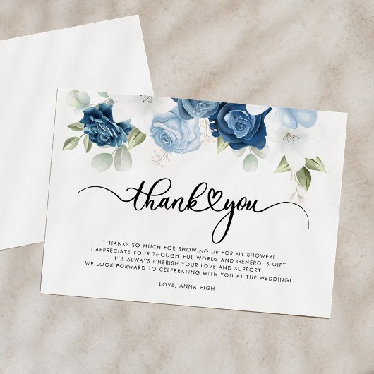 Dusty Blue Floral Script Brautparty Dankeskarte