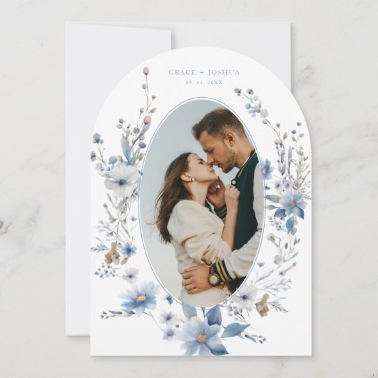 Dusty Blue Floral Spring grüne Hochzeit Einladung (Rückseite)