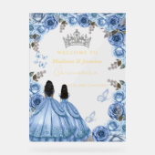 Dusty Blue Floral Twin Quinceañera Begrüßungszeich Acrylschild (Vorderseite)