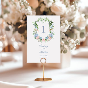 Dusty Blue Floral Wappen Wedding Tischnummer