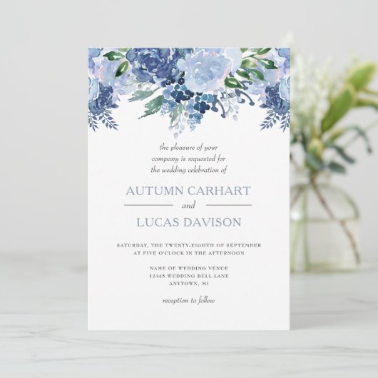 Dusty Blue Floral Watercolor Wedding Einladung (Stehend Vorderseite)