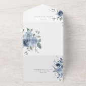 Dusty Blue Floral Wedding alle in einer Einladung (Außenbereich)