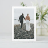 Dusty Blue Floral Wedding Danke Card Ankündigung (Stehend Vorderseite)