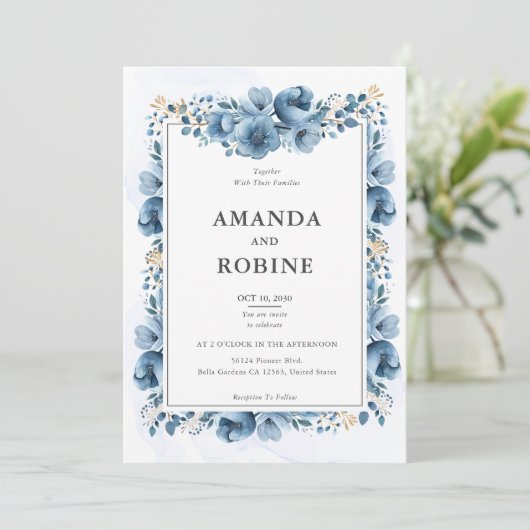 Dusty Blue Floral Wedding Einladung (Stehend Vorderseite)