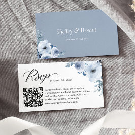Dusty Blue Floral Wedding RSVP Online QR Code Begleitkarte