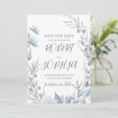 Dusty Blue Floral Wedding Save The Date (Stehend Vorderseite)
