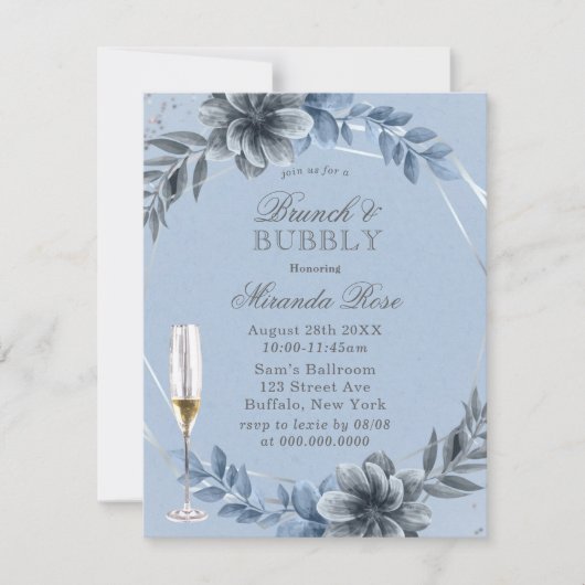Dusty Blue Florals Brunch & Bubbly Einladung (Vorderseite)