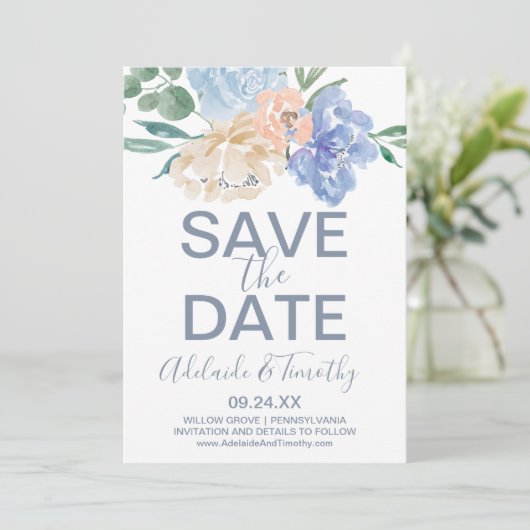 Dusty Blue Florals Save the Date Card (Stehend Vorderseite)