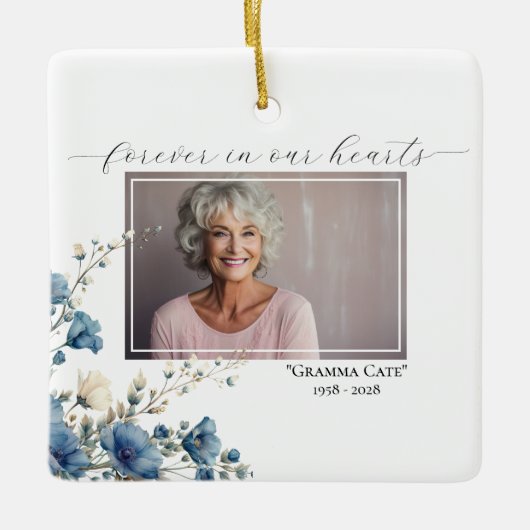 Dusty Blue Foto Floral Memorial Square Keramikornament (Vorderseite)