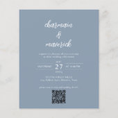 Dusty Blue Foto QR Code Budget Einladung Hochzeit Flyer (Hinten)